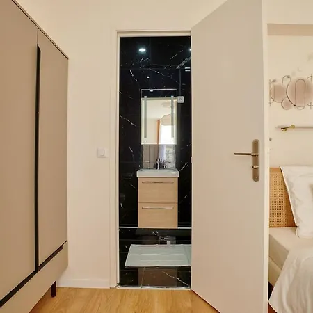 Lovely Flat Marais - Orange Apartment *